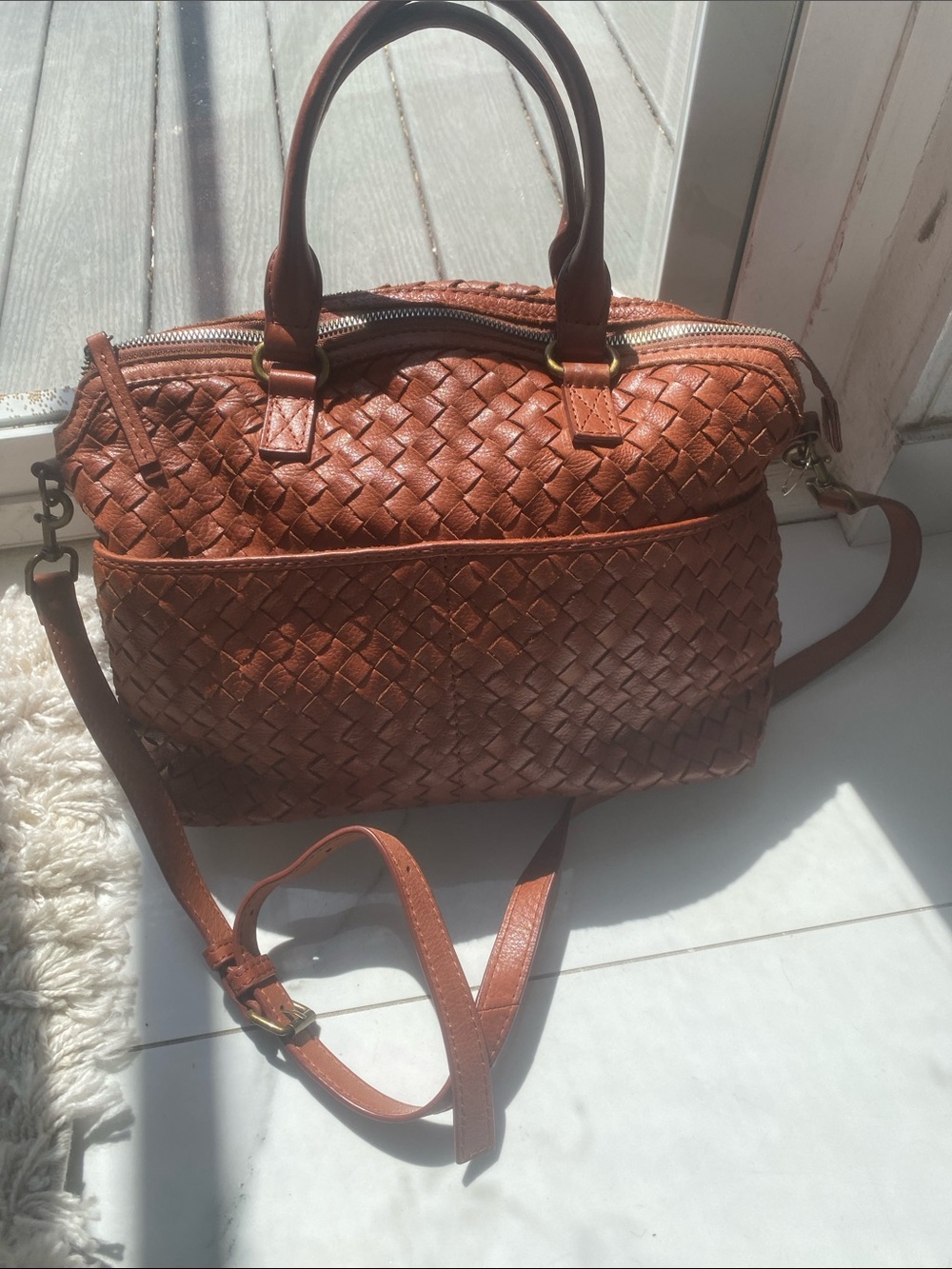 Woven Leather Satchel Handbag in Chestnut Brown - Picture 2 of 5